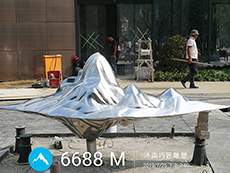 不锈钢镜面假山水景雕塑