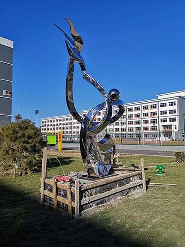 校园和平飞鸽镜面不锈钢雕塑