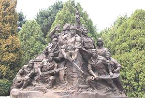 红军长征玻璃钢雕塑造型